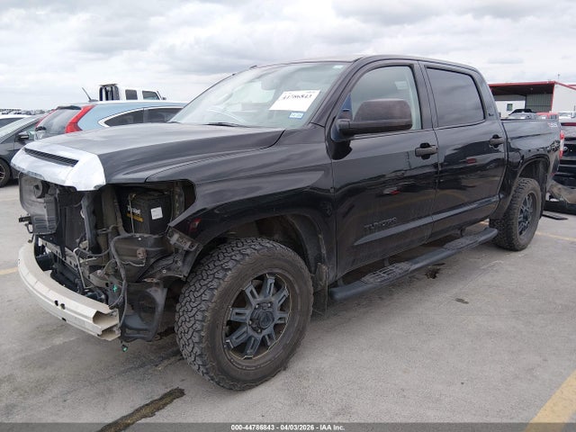 5TFEM5F12HX113328 Toyota Tundra Sr5 4.6l V8