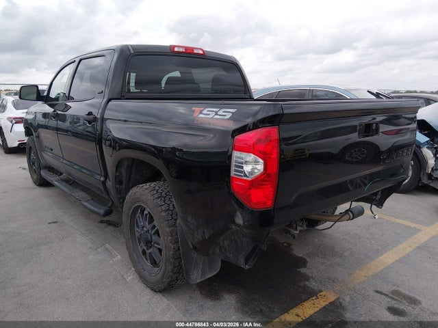 5TFEM5F12HX113328 Toyota Tundra Sr5 4.6l V8