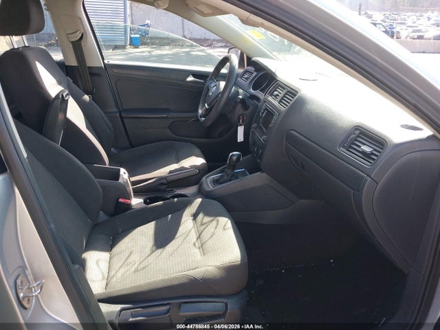Продажа на аукционе авто 2016 Volkswagen Jetta 1.4t S, vin: 3VW267AJ2GM320030, номер лота: 44786845