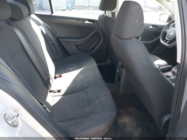 Продажа на аукционе авто 2016 Volkswagen Jetta 1.4t S, vin: 3VW267AJ2GM320030, номер лота: 44786845