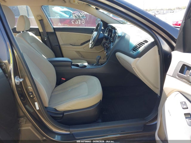 44786863 :رقم المزاد ، KNAGM4A73B5099874 vin ، 2011 Kia Optima Lx مزاد بيع
