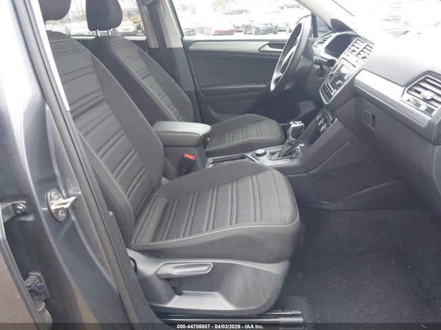 3VVFB7AX8RM010828 Volkswagen Tiguan 2.0t S