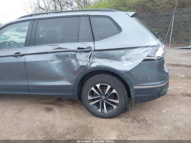 3VVFB7AX8RM010828 Volkswagen Tiguan 2.0t S