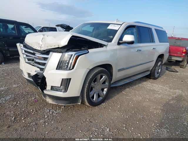 Aukcja sprzedaży 2015 Cadillac Escalade Esv Luxury, vin: 1GYS4SKJ1FR728584, numer aukcji: 44786871
