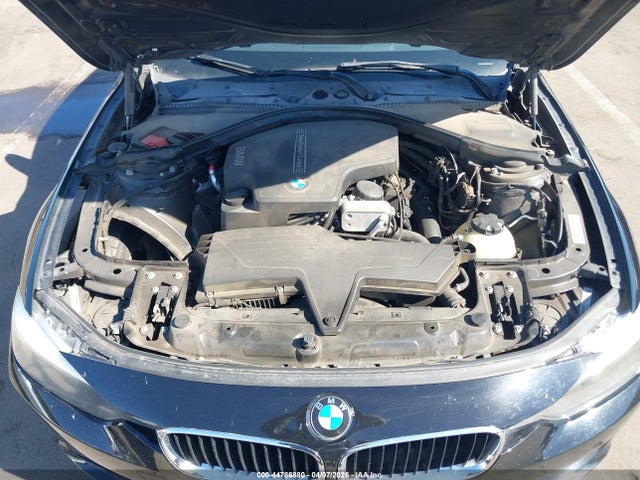 WBA3C1C52EK105410 BMW 328I
