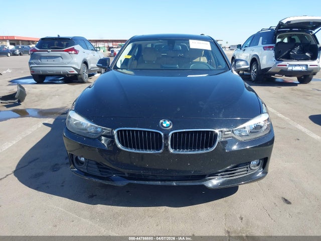 WBA3C1C52EK105410 BMW 328I