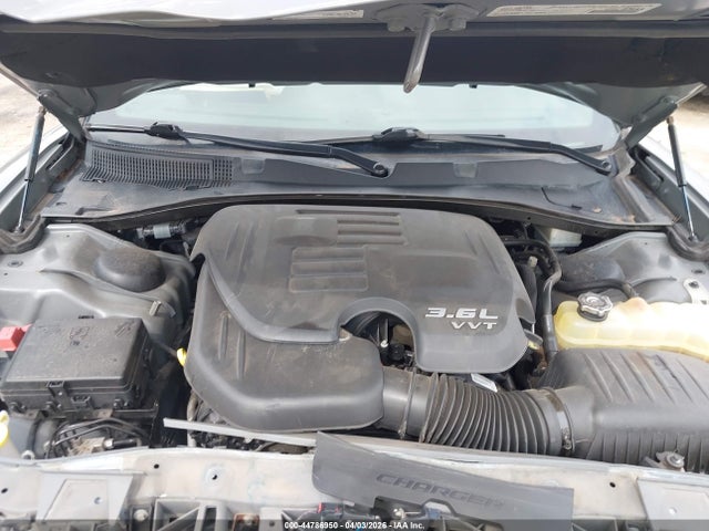Продаж на аукціоні авто 2017 Dodge Charger Se Rwd, vin: 2C3CDXBG9HH553715, номер лоту: 44786950