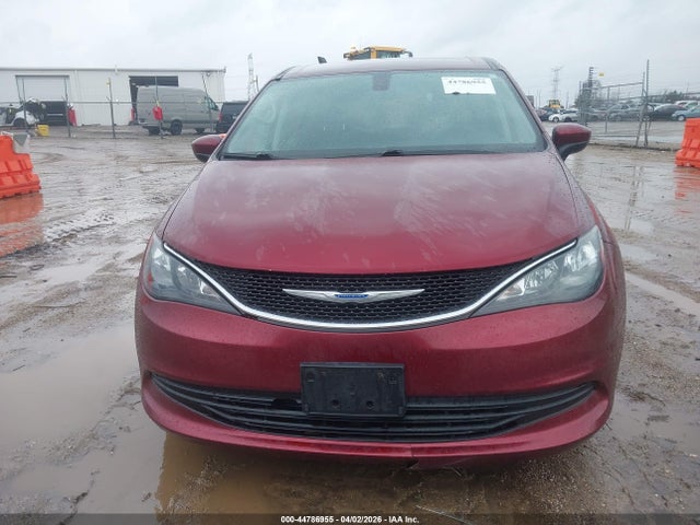2018 Chrysler Pacifica Touring მანქანა იყიდება აუქციონზე, vin: 2C4RC1DG1JR173903, აუქციონის ნომერი: 44786955