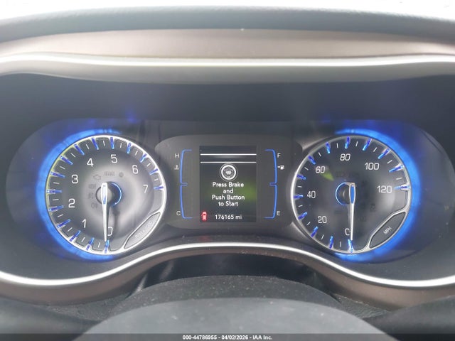 2018 CHRYSLER PACIFICA 2C4RC1DG1JR173903 Photo 6