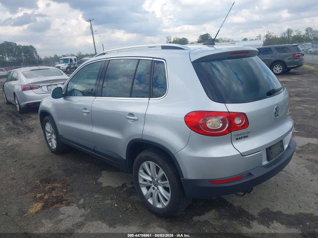 2009 Volkswagen Tiguan Se მანქანა იყიდება აუქციონზე, vin: WVGBV75N69W525349, აუქციონის ნომერი: 44786961
