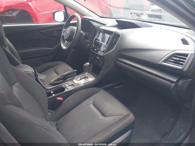 4S3GTAA66J3706713 Subaru Impreza 2.0i