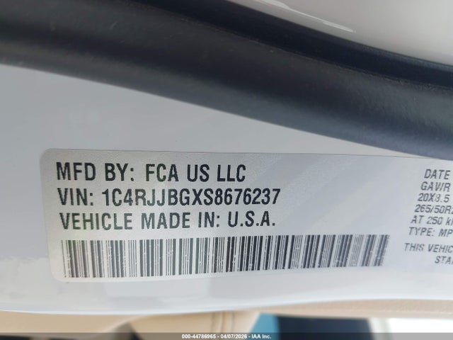 Продажа на аукционе авто 2025 Jeep Grand Cherokee L Limited 4x2, vin: 1C4RJJBGXS8676237, номер лота: 44786965