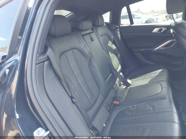 2022 Bmw X6 M50i მანქანა იყიდება აუქციონზე, vin: 5UXCY8C03N9H53073, აუქციონის ნომერი: 44786967