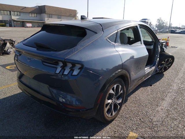 Ford Mustang Mach-e Premium 2021 3FMTK3RM4MMA27957 Image 4