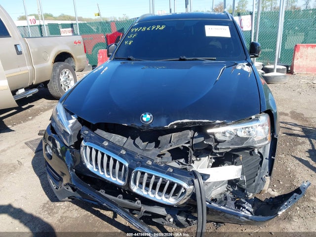 44786998 :رقم المزاد ، 5UXWZ7C39H0V94077 vin ، 2017 Bmw X3 Sdrive28i مزاد بيع