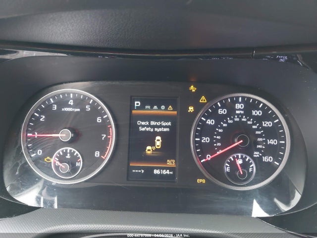 5XXG14J26NG135704 KIA K5 LXS