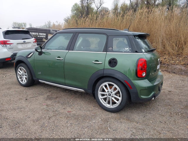 2015 MINI COUNTRYMAN WMWZC5C52FWP44317 Photo 2
