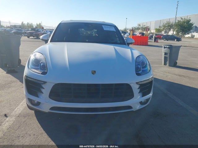WP1AA2A56JLB12985 Porsche Macan Sport Edition