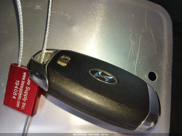 5NPLM4AG8MH009591 Hyundai ELANTRA SEL