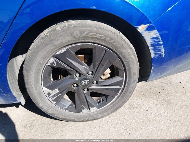 5NPLM4AG8MH009591 Hyundai ELANTRA SEL