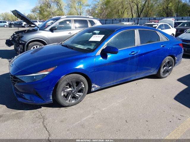 5NPLM4AG8MH009591 Hyundai ELANTRA SEL