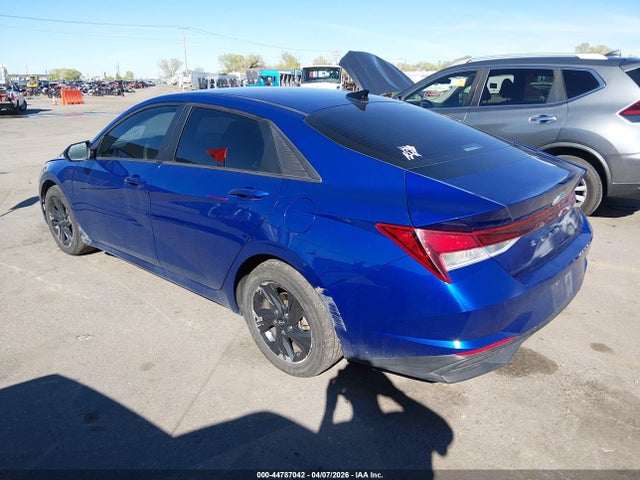5NPLM4AG8MH009591 Hyundai ELANTRA SEL