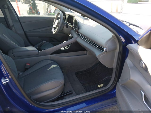 5NPLM4AG8MH009591 Hyundai ELANTRA SEL