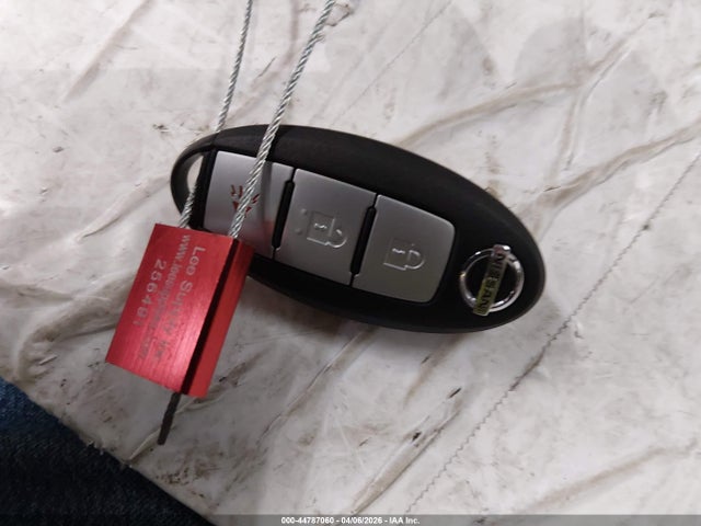 KNMAT2MVXFP514130 Nissan ROGUE SV