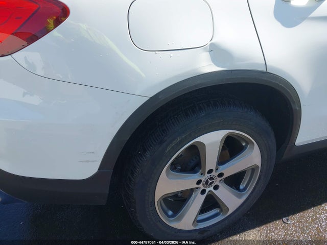WDC0G4KB1KV172944 Mercedes-Benz Glc 300 4matic