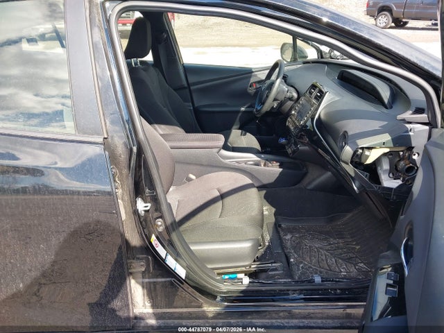 JTDL9RFU7L3016913 Toyota Prius Le Awd-e