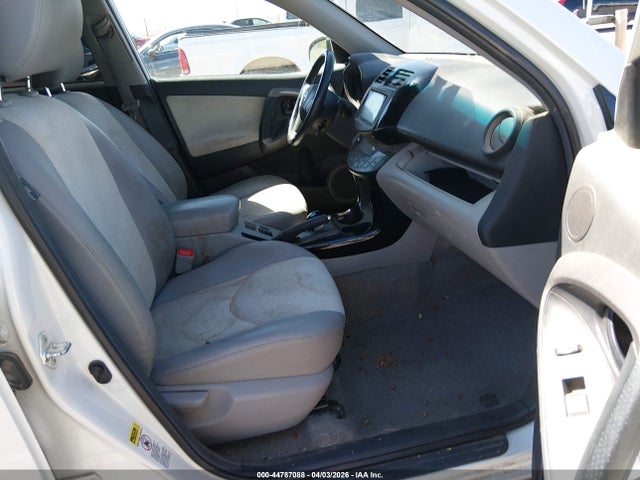 44787088 :رقم المزاد ، 2T3YL4DV6EW002894 vin ، 2014 Toyota Rav4 Ev مزاد بيع