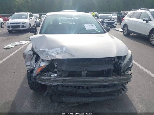2018 Subaru Legacy 2.5i მანქანა იყიდება აუქციონზე, vin: 4S3BNAA68J3024016, აუქციონის ნომერი: 44787092