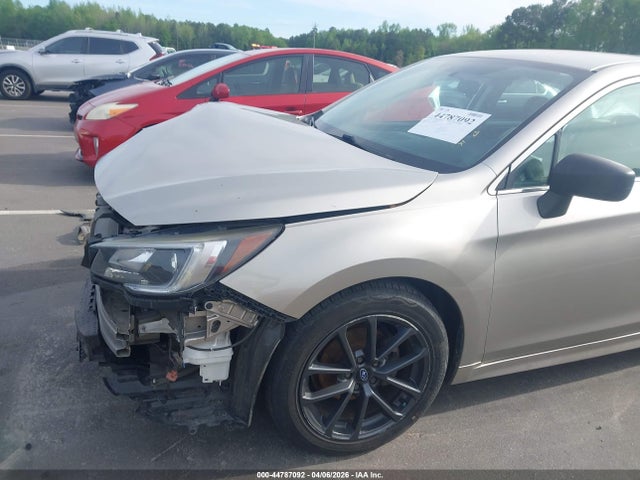 2018 Subaru Legacy 2.5i მანქანა იყიდება აუქციონზე, vin: 4S3BNAA68J3024016, აუქციონის ნომერი: 44787092