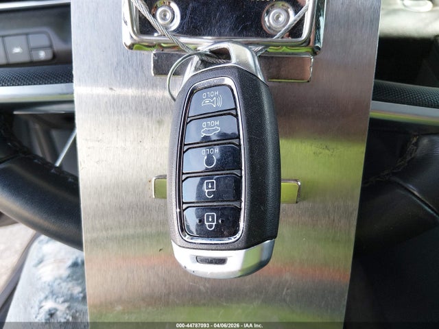 KMHLN4AG2MU179962 Hyundai ELANTRA SEL