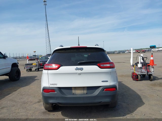 Продажа на аукционе авто 2018 Jeep Cherokee Latitude Plus Fwd, vin: 1C4PJLLB8JD540099, номер лота: 44787097
