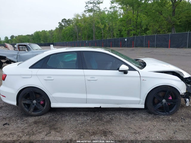 44787101 :رقم المزاد ، WAUA7GFF5G1112329 vin ، 2016 Audi A3 1.8t Premium مزاد بيع