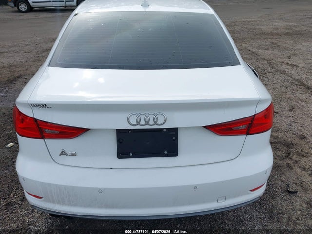 44787101 :رقم المزاد ، WAUA7GFF5G1112329 vin ، 2016 Audi A3 1.8t Premium مزاد بيع