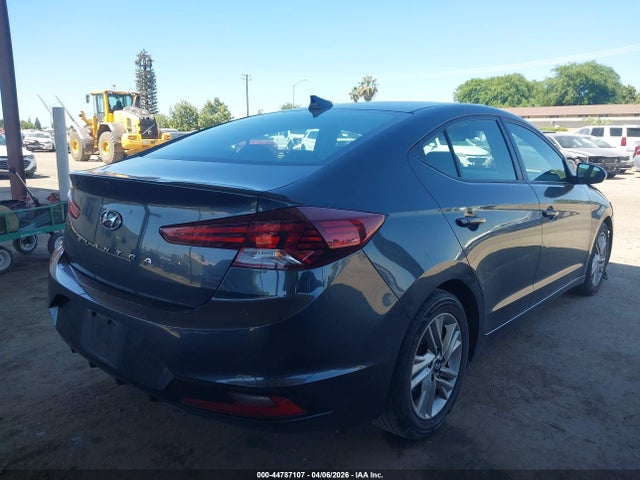 5NPD84LF2LH561082 Hyundai ELANTRA SEL
