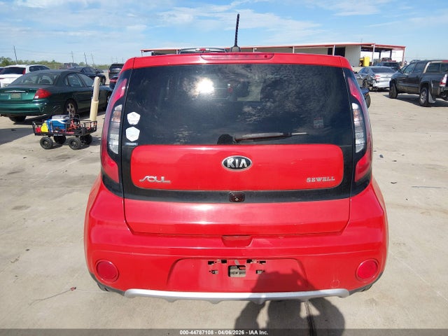 KIA SOUL + 2018 KNDJP3A55J7541002 Image 16