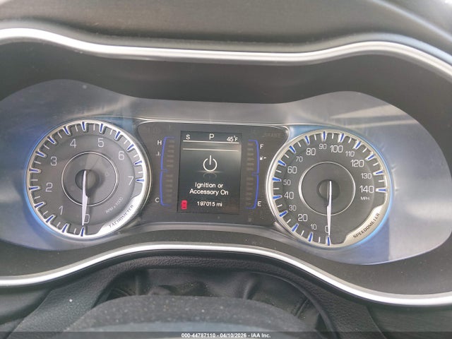 2015 Chrysler 200 Limited მანქანა იყიდება აუქციონზე, vin: 1C3CCCAB8FN503801, აუქციონის ნომერი: 44787110