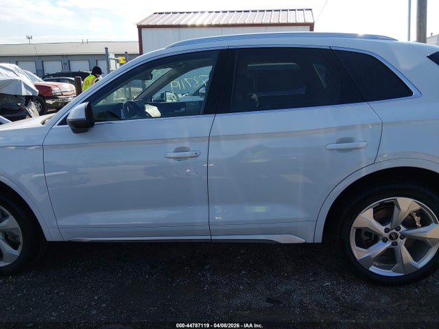 Продажа на аукционе авто 2021 Audi Q5 Premium Plus 45 Tfsi Quattro S Tronic, vin: WA1BAAFY9M2082274, номер лота: 44787119
