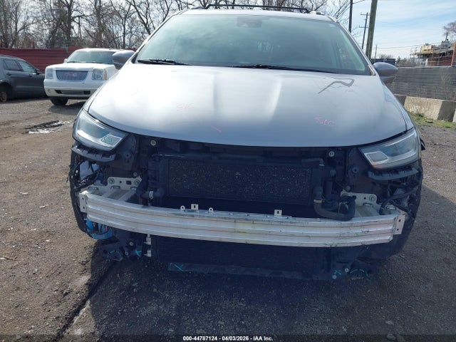 2021 Chrysler Pacifica Hybrid Touring L მანქანა იყიდება აუქციონზე, vin: 2C4RC1L72MR580893, აუქციონის ნომერი: 44787124