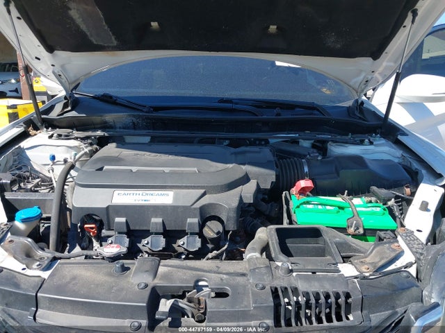 Aukcja sprzedaży 2015 Honda Accord Ex-l V-6, vin: 1HGCT2B82FA004090, numer aukcji: 44787159