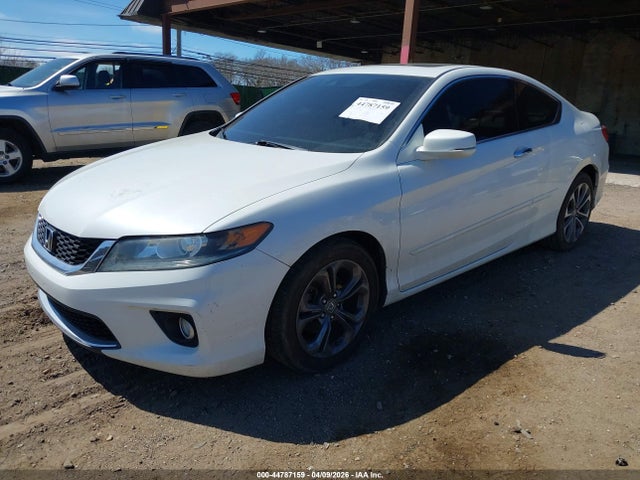 Aukcja sprzedaży 2015 Honda Accord Ex-l V-6, vin: 1HGCT2B82FA004090, numer aukcji: 44787159