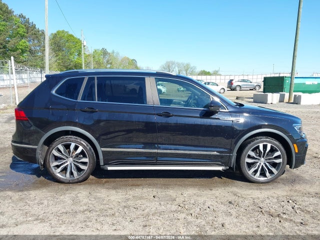 Продажа на аукционе авто 2018 Volkswagen Tiguan 2.0t Sel Premium, vin: 3VV5B7AX5JM180337, номер лота: 44787167