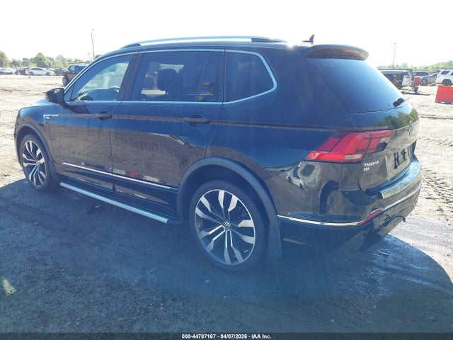Продажа на аукционе авто 2018 Volkswagen Tiguan 2.0t Sel Premium, vin: 3VV5B7AX5JM180337, номер лота: 44787167