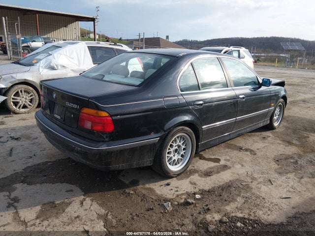 Продажа на аукционе авто 2000 Bmw 528i, vin: WBADM5344YBY19785, номер лота: 44787170