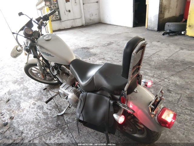 2005 HARLEY-DAVIDSON XL883 1HD4CAM185K432380 Photo 2