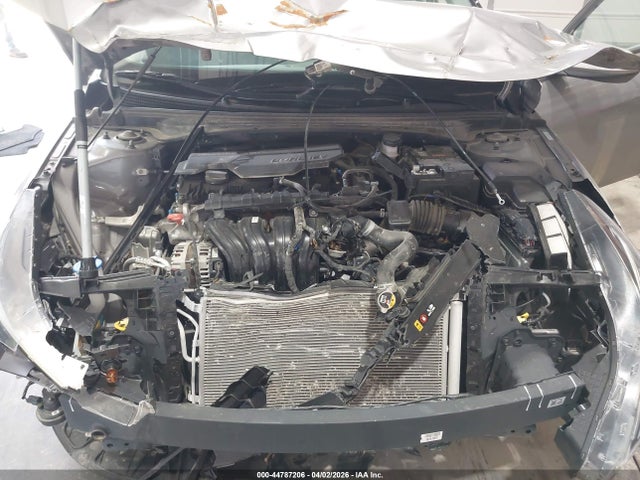 KMHLL4AG5PU545942 Hyundai ELANTRA SE