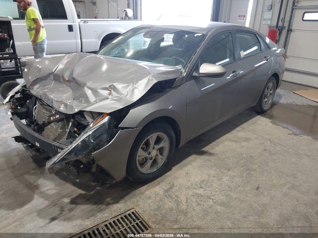 KMHLL4AG5PU545942 Hyundai ELANTRA SE